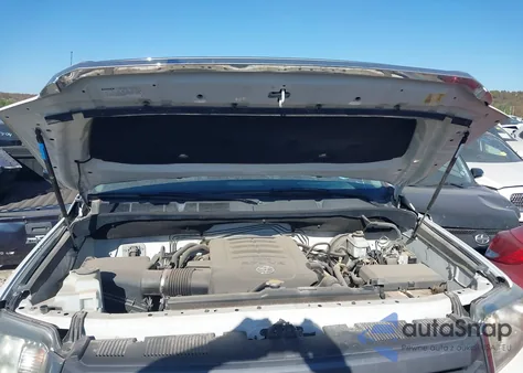 2015 Toyota Tundra Sr5 5.7L V8 z USA, uszkodzony, nr VIN 5TFRY5F19FX174856